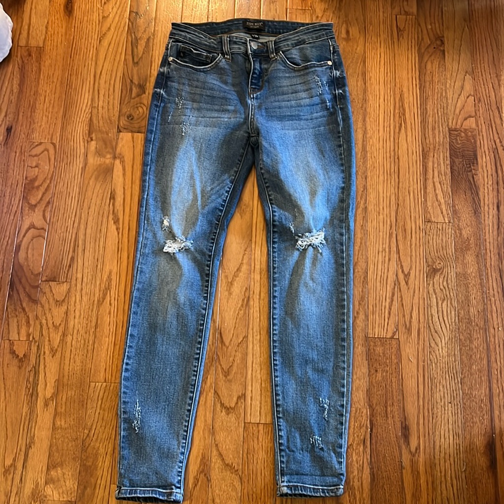 Judy Blue Medium Wash Denim Jeans
